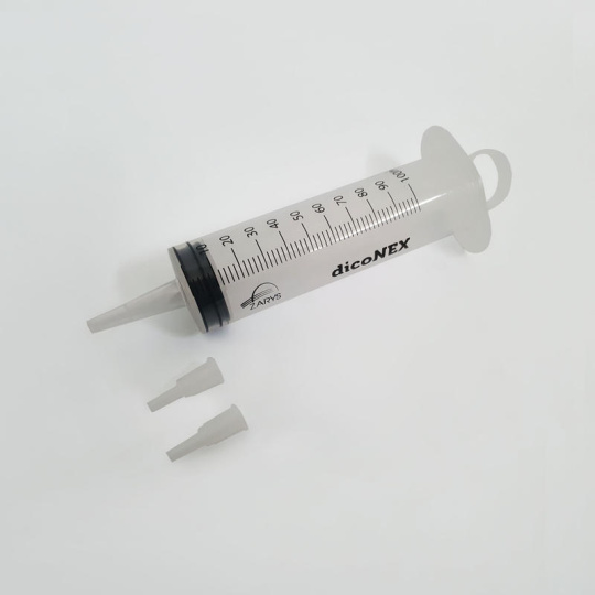 Katetrová stříkačka 100ml výplachová (25ks)