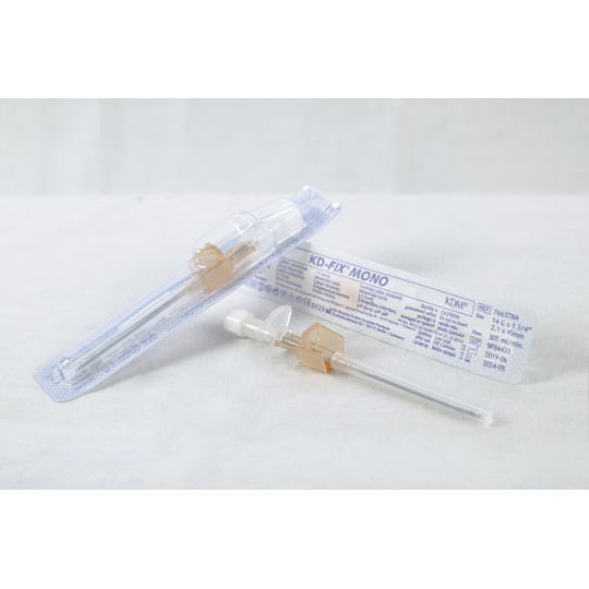 Kanyla IV KD-FIX MONO s křídly bez portu 14G oranžová 2,1x45mm (50ks)