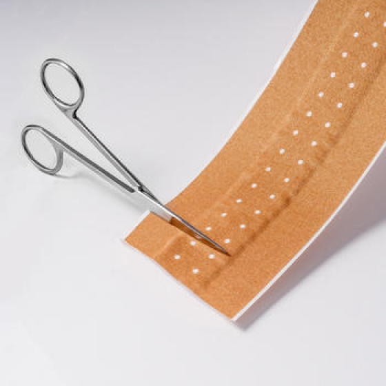 FABRIplast textilní náplast s krytím v roli